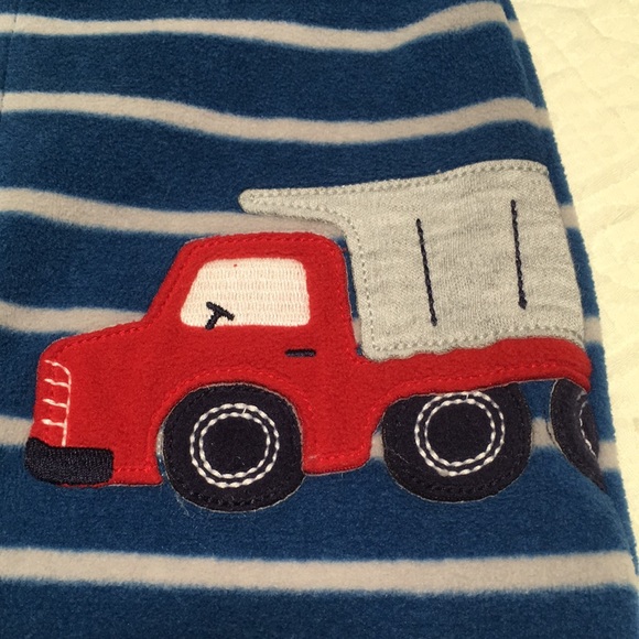0-3m (5/$20) Carter’s Fleece Footie/Sleeper - Picture 5 of 16